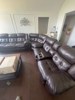 L- Shape theatre Couch.