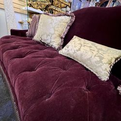 AICO By Michael Amini Imperial Court Sofa - OFFER!!!