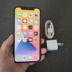 iPhone X - UNLOCKED - Like New