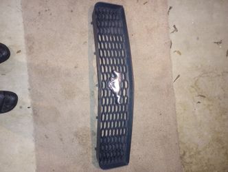2005 Mustang Grill