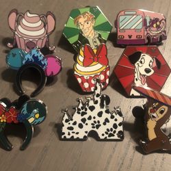 Disney pins