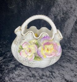 Vintage Porcelain Porcelain Basket Golden Pink Floral Deco 3.5” X 4”.