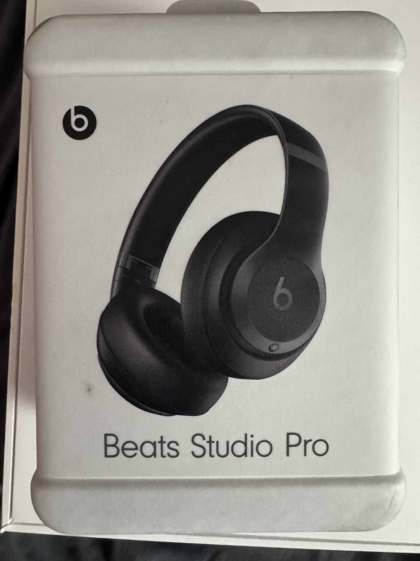 Beats Studio Pro Black 