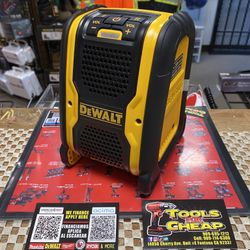DEWALT 20V/12V Max Bluetooth Speaker
