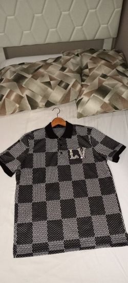 LOUIS VUITTON MEN POLO SIZE L