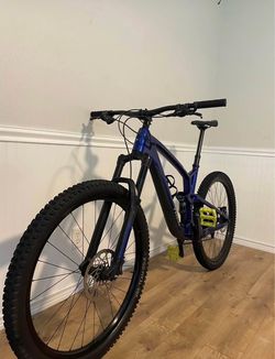Full Suspension Trek Fuel Mountain Bike
