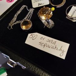 Beautiful Jewelry Set