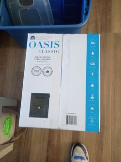 Oasis black locking mailbox