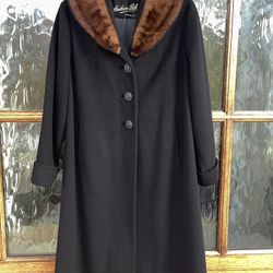 Union label dress coat: brown fur trimmed collar, black wool, 60s, 70s, ILGWU
