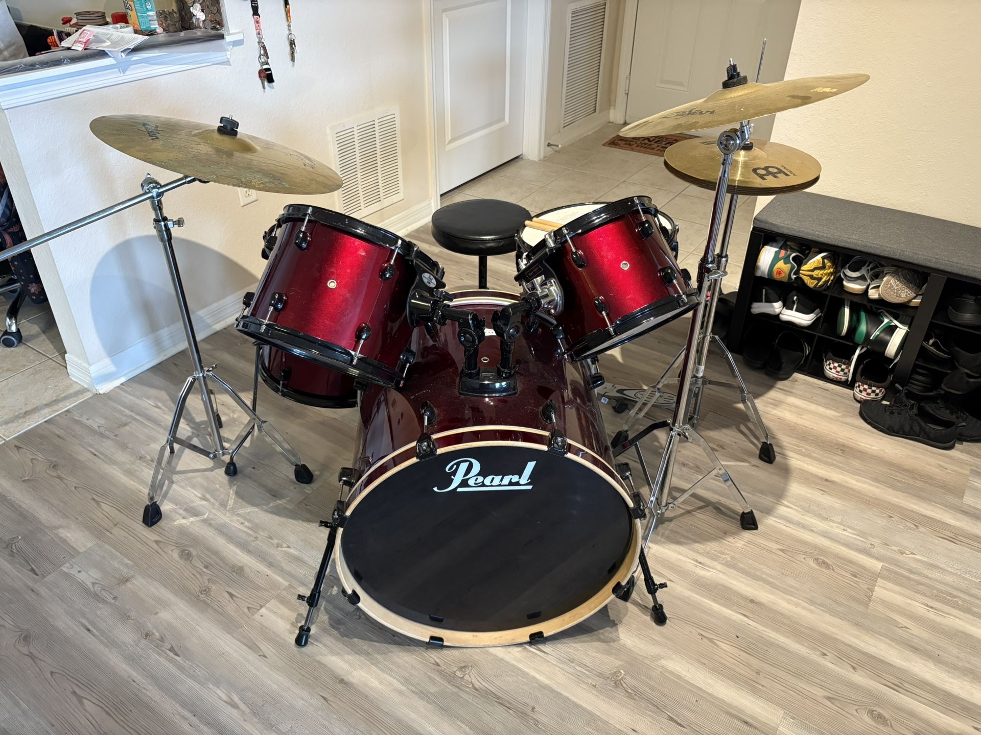DRUM SET