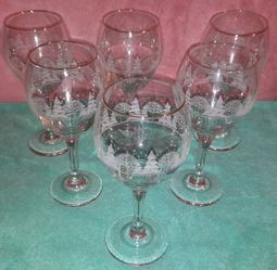 Holiday Glasses - Gold Rimmed