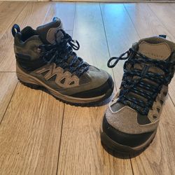 Perry Ellis Hiking Boots, Big Kids, Size 2