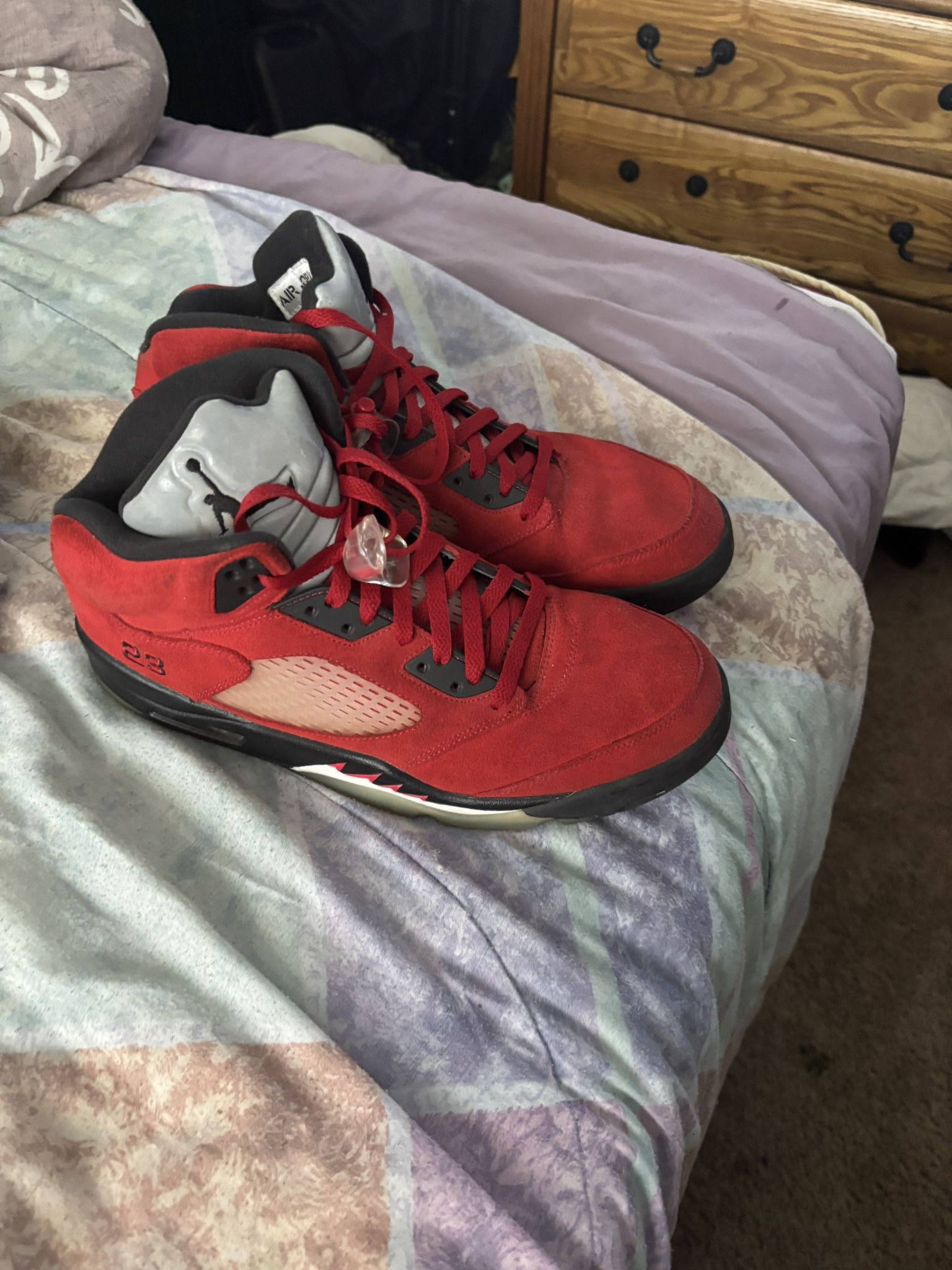 Jordan 5 Red