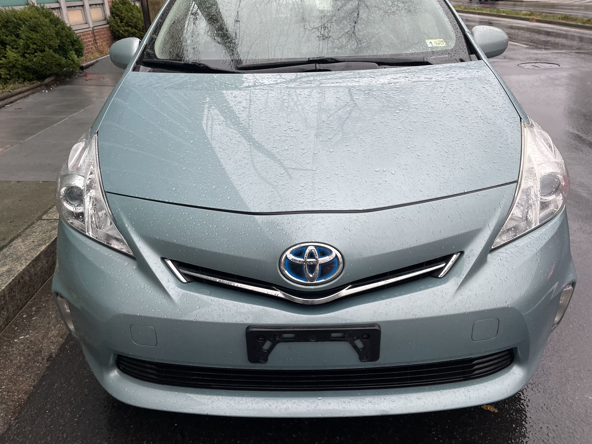2014 Toyota Prius V