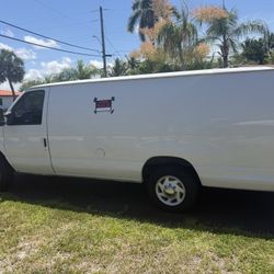 2011 Ford Van