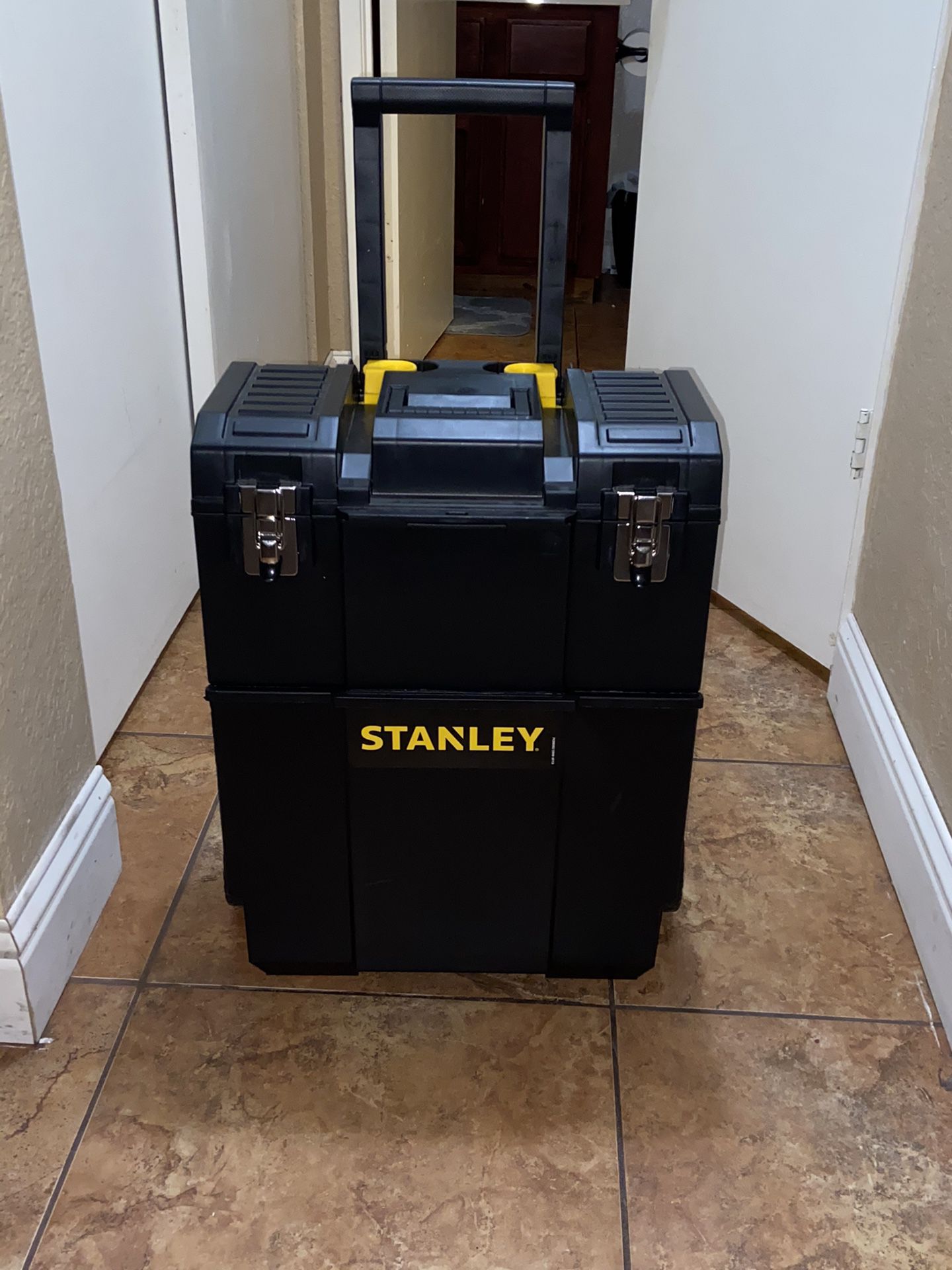 Stanley tool box with wheels