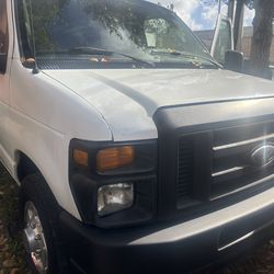 2008 Ford e 150