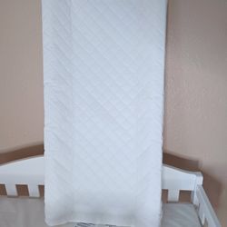 NEW Diaper Changing Pad, With 3 Pad Covers