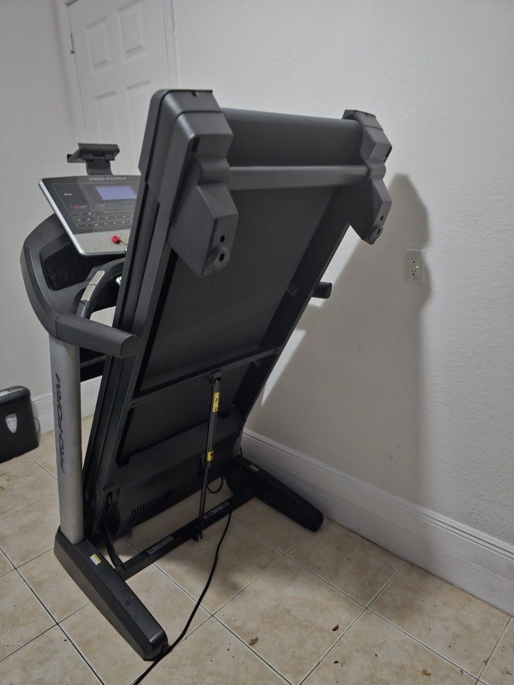Free Threadmill