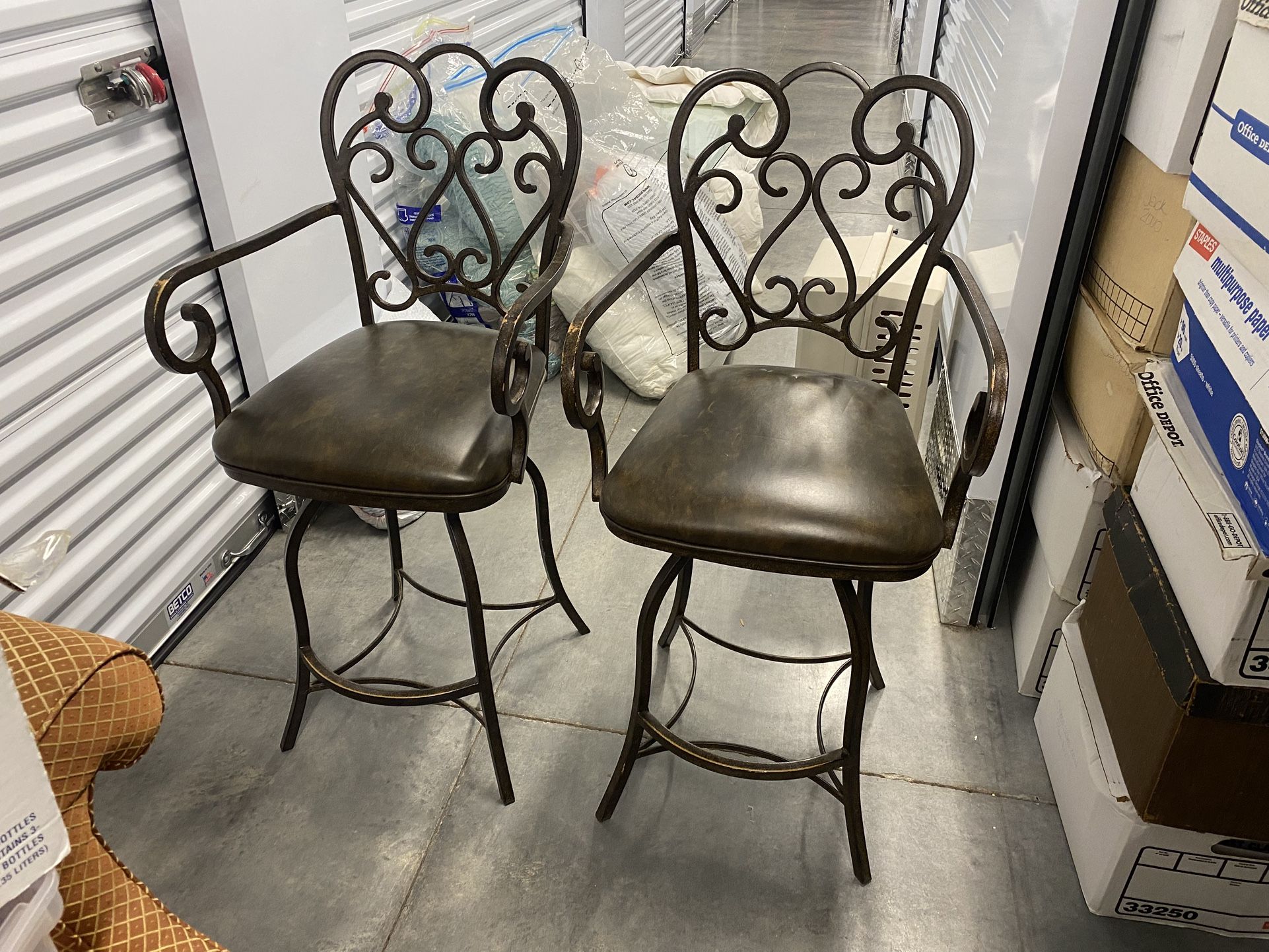 BAR STOOLS