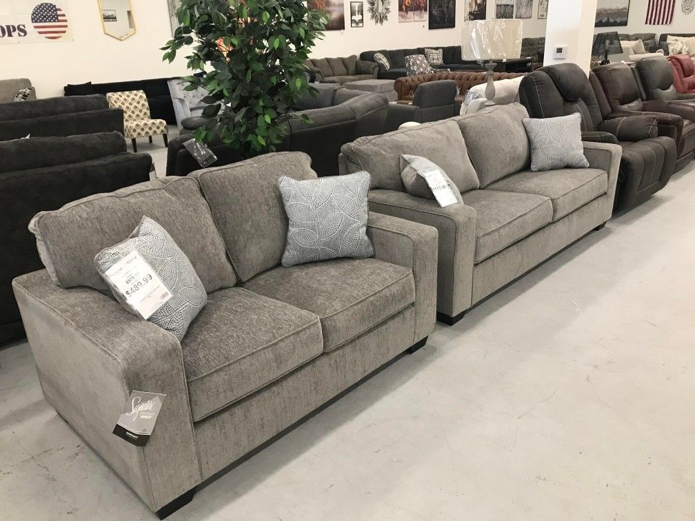 Living Space Sofa, Loveseat, Chair, Ottoman, Recliner, Sectional Color Options Mention Jon Green to the staff to confirm this price/offer! π₯