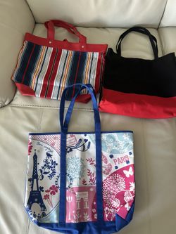 3 Beach Bags