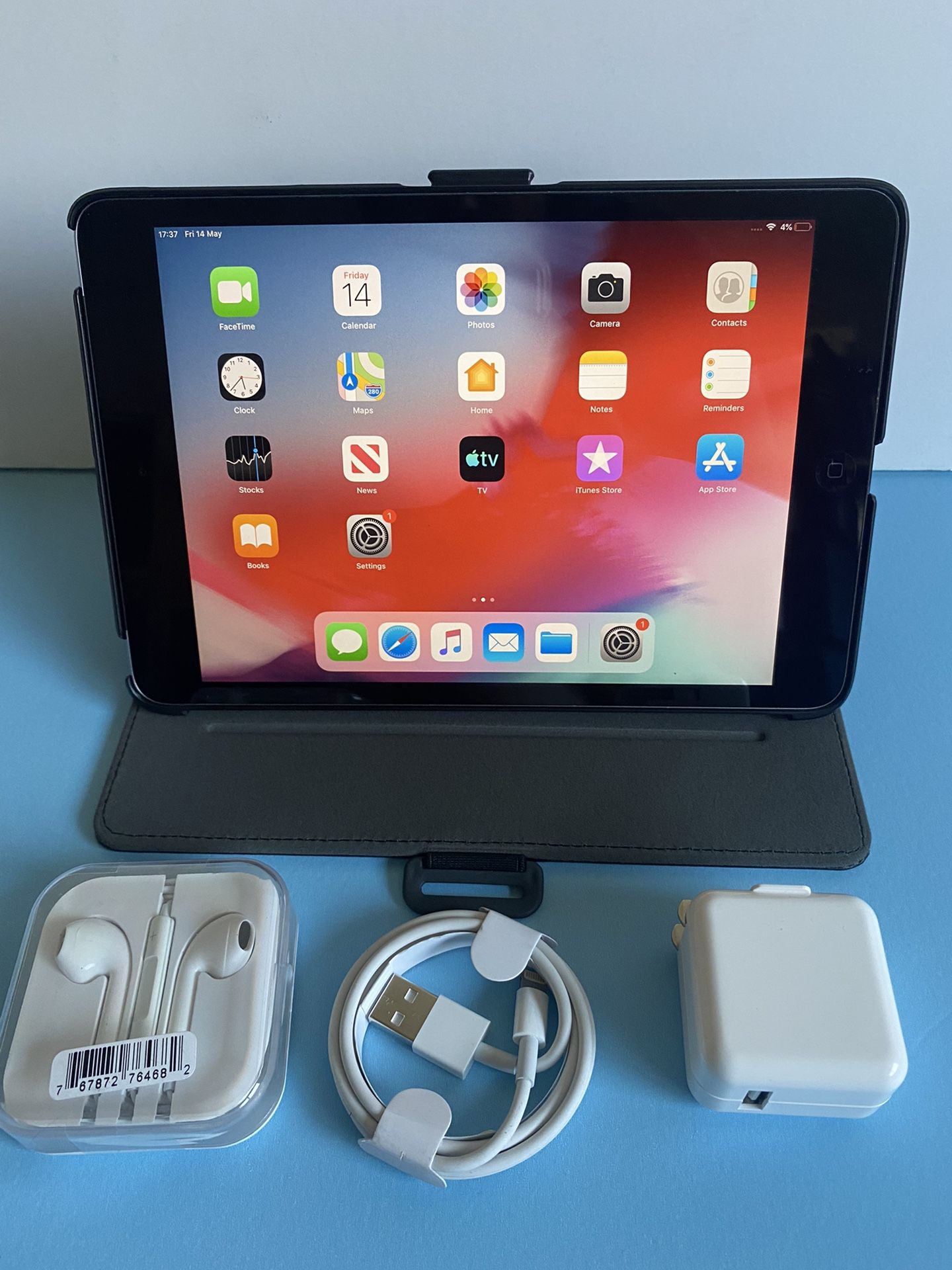 Apple IPad Mini 2 (Retina Display/ 2 HD Camera / IOS 12) 16GB with complete Accesories (Roblox / Disney+ Supported) (32GB $179)