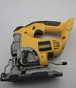 TOOL ONLY ** 18v Dewalt Jig saw NO BATT cordless