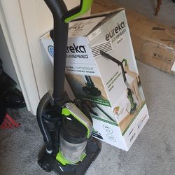 Eureka Airspeed Vaccum