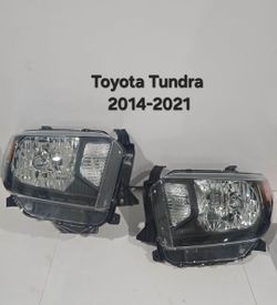Toyota Tundra 2014-2021 Headlights