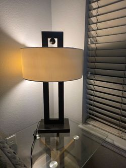 Modern Table Lamp with Drum Shade