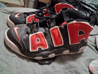 Nike Air more uptempo youth sneakers
