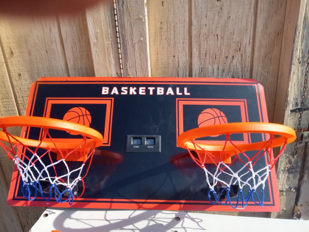 Basketball Game Dual Hoop