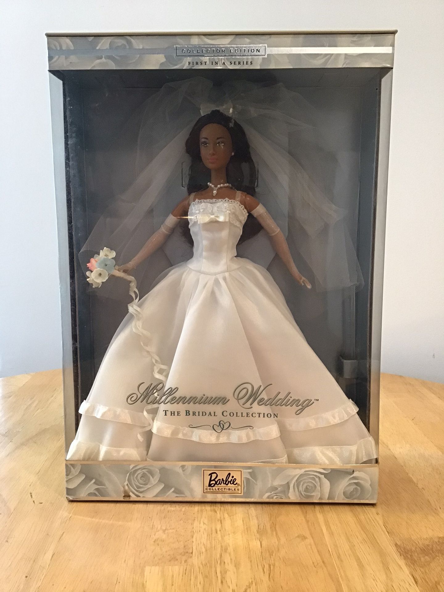 Collectors Edition Millennium Barbie, 1999