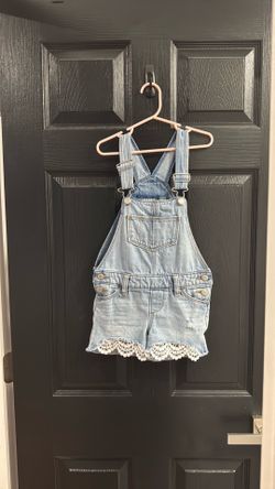 Girl overall size  5