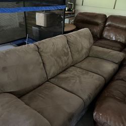 Sofa / Couch