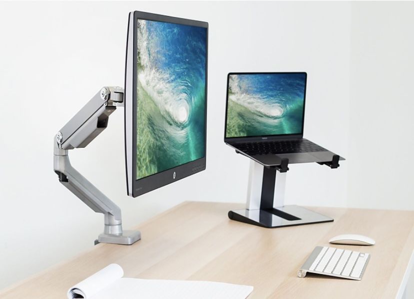 Mount-It! Single Monitor Arm Mount | Desk Stand | Full Motion Height Adjustable Articulating Mechanical Spring Arm | Fits 24 27 29 30 32 Inch VESA Com