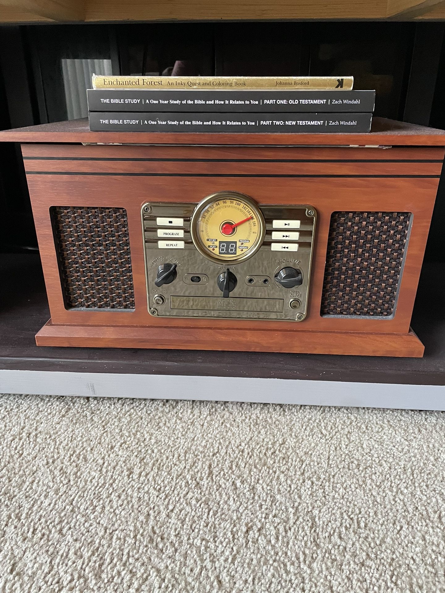 Victrola Quincy 6 in 1 Record Player