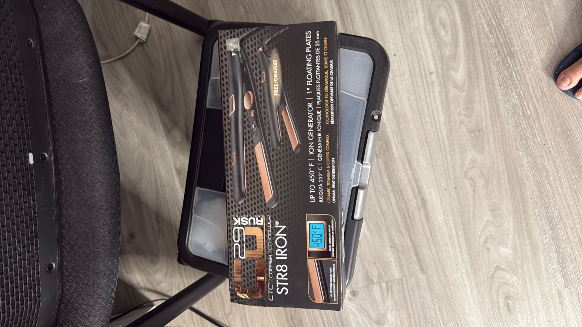 hair straightener / flat irons