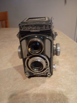 Yashica - 44 twin lens reflex camera