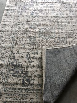 New Rug never used
