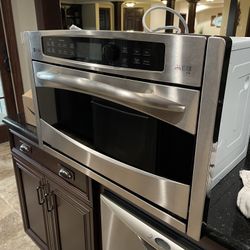 Wall Oven With Built In microwave 