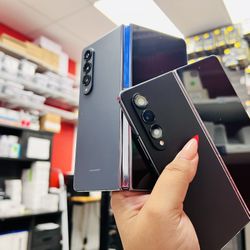 Samsung Galaxy Fold4 