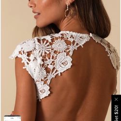 Lulus Open Back White Lace Dress Wedding Bachelorette Engagement Photo Rehersal MEDIUM