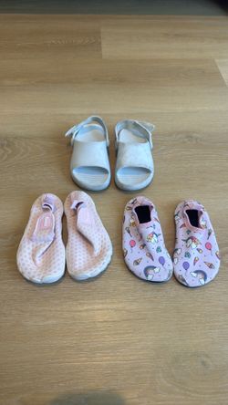 Toddler shoes size 8