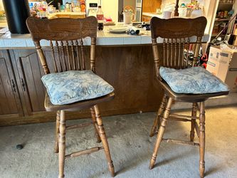 Kitchen counter high chair