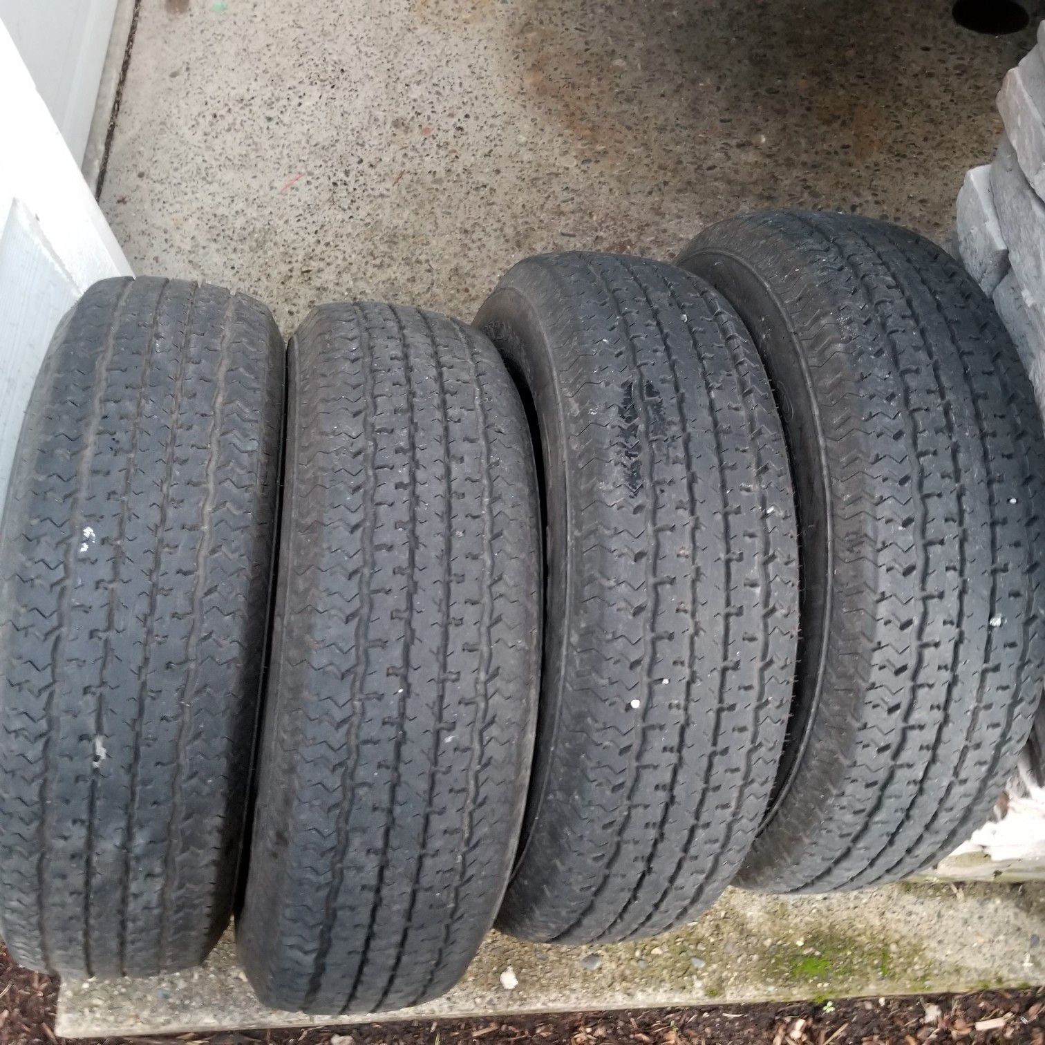 St205/75/14 used trailer tires