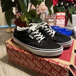 Vans Women’s Shoes Size 7