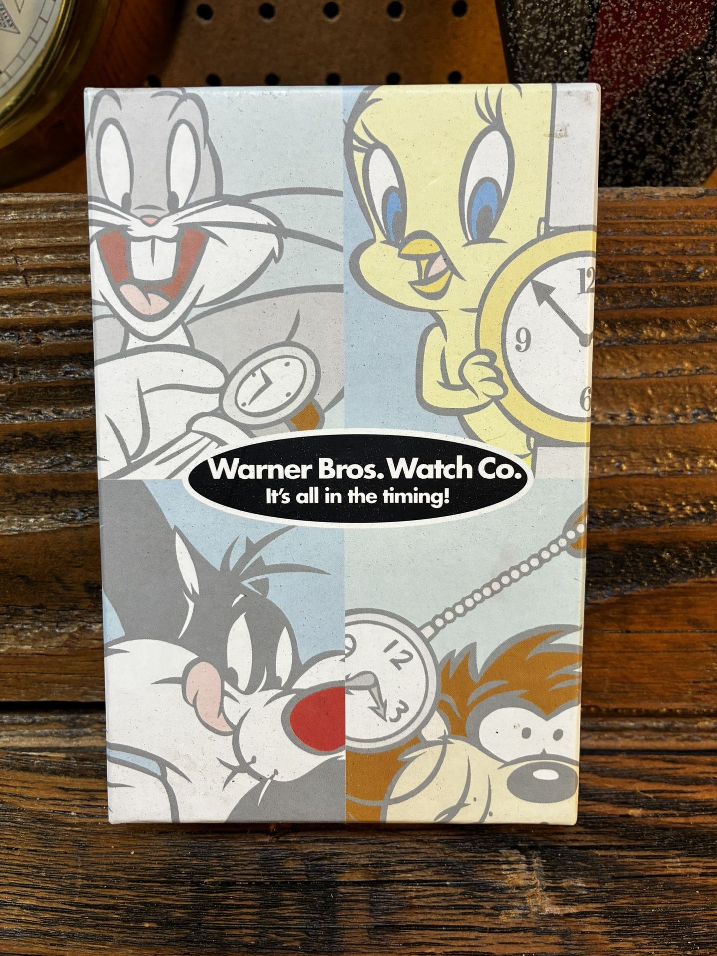 1997 TWEETY BIRD LOONEY TUNES WATCH / MADE EXCLUSIVE FOR WARNER BROS Studio Store