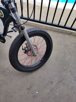 Electra 8 3i  20" chopper style bike 🖤